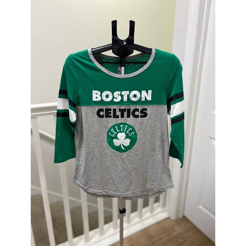 Boston Celtics NBA Women’s 3/4 Striped Sleeve T-Shirt Size Large